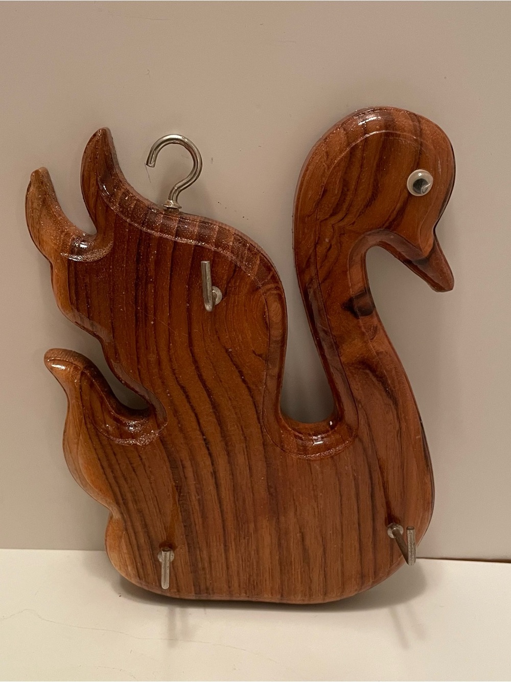 Vintage Wooden Swan Key‎ Rack Cottage Core Retro